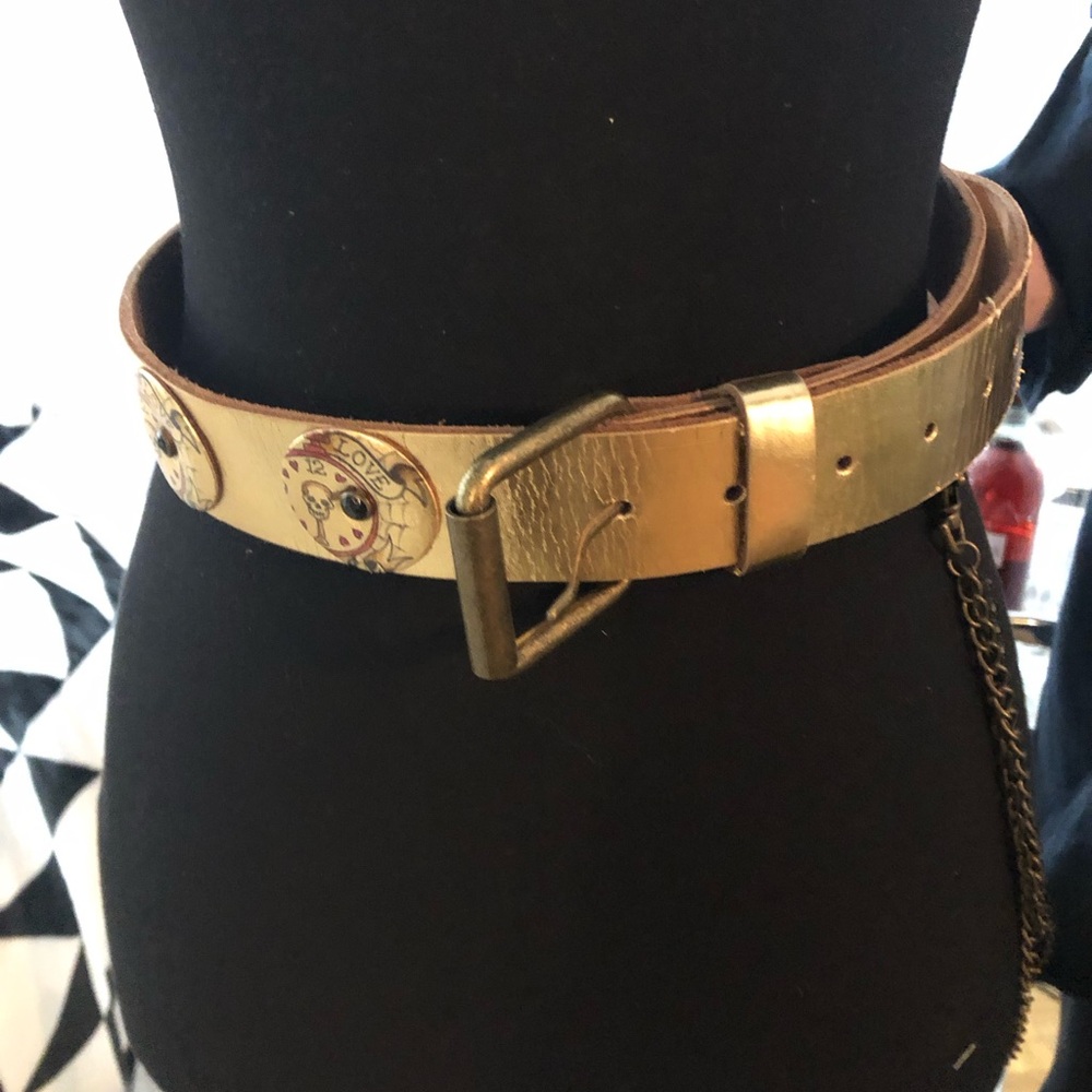 Ed hardy belt